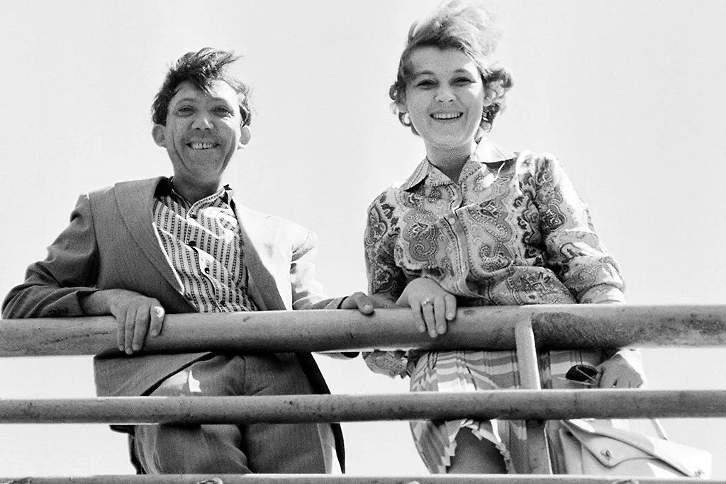 Юрий Никулин — фронтовик, юморист, заслуженный артист цирка. Татьяна Покровская — садовод по профессии. Как они встретились? Фото © ТАСС / Фотохроника ТАСС