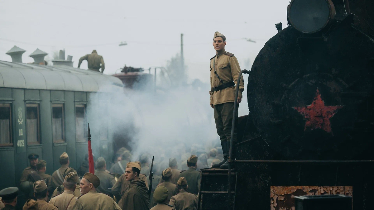 Фото © Кадр из фильма «Август», режиссёры Никита Высоцкий, Илья Лебедев / Kinopoisk