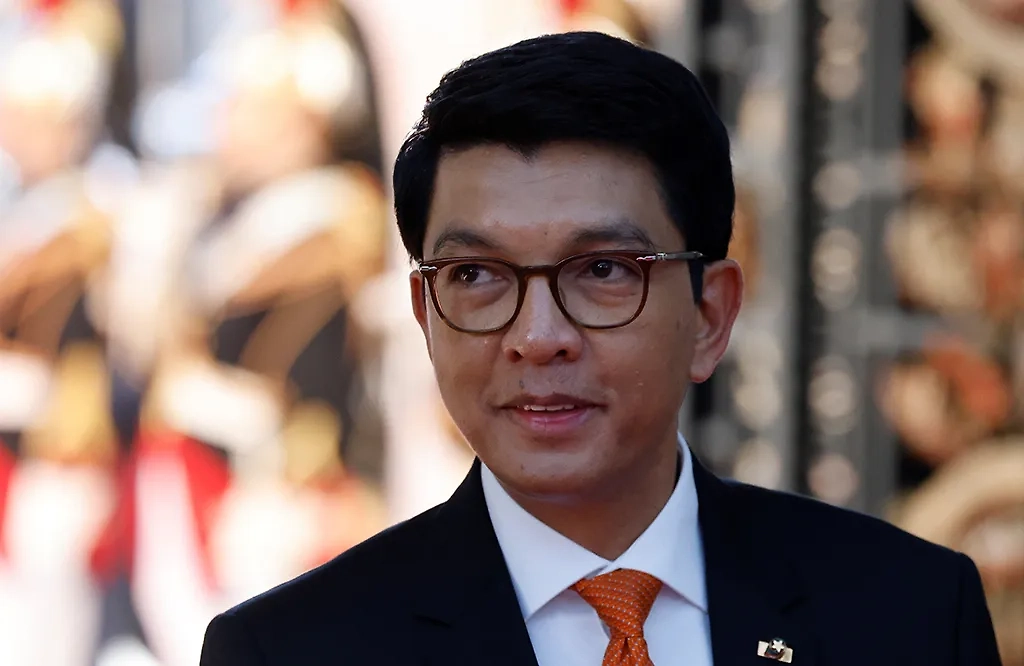 Обложка © ТАСС / EPA / POOL / LUDOVIC MARIN