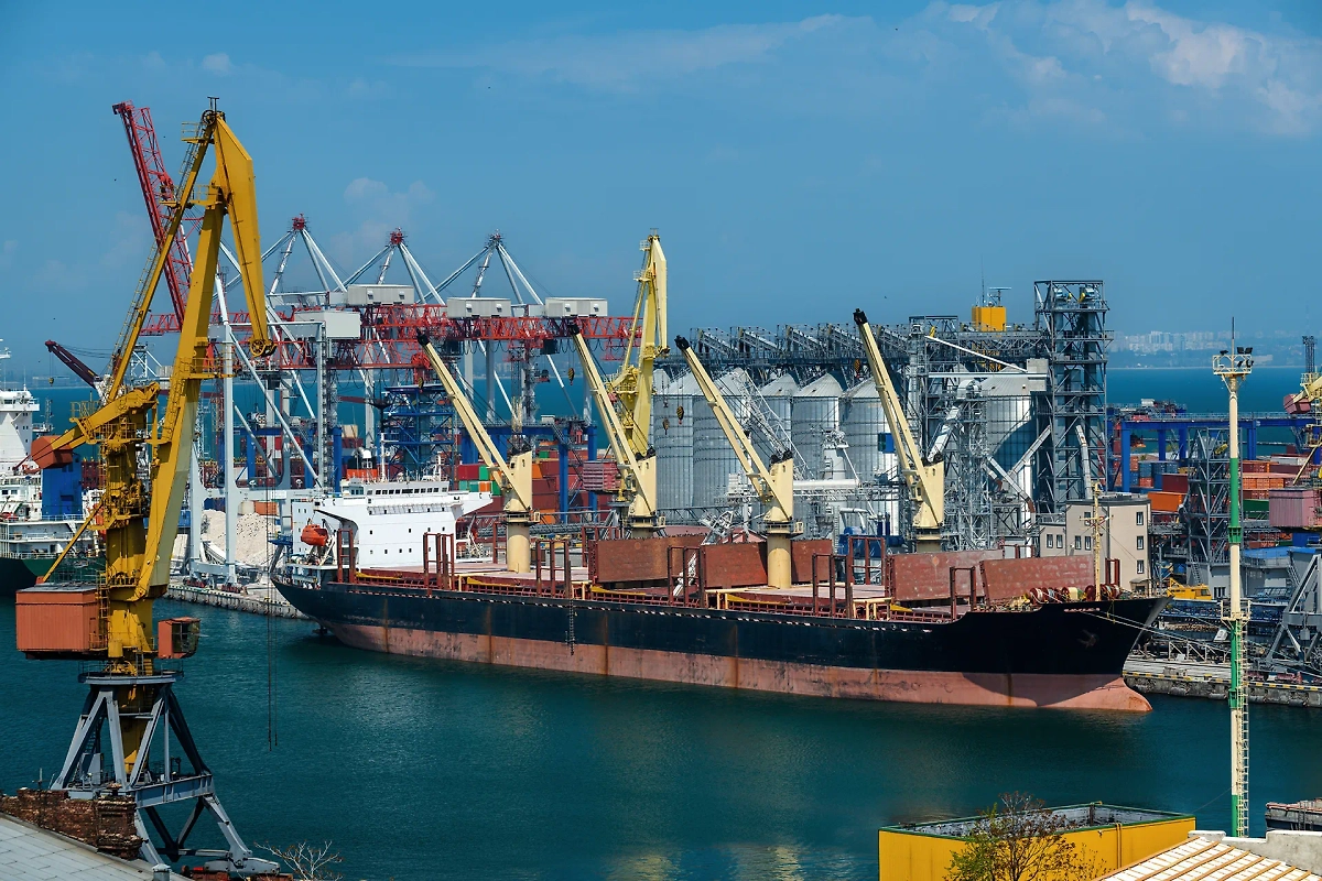 Порт Одессы. Фото © Shutterstock / FOTODOM / s_oleg