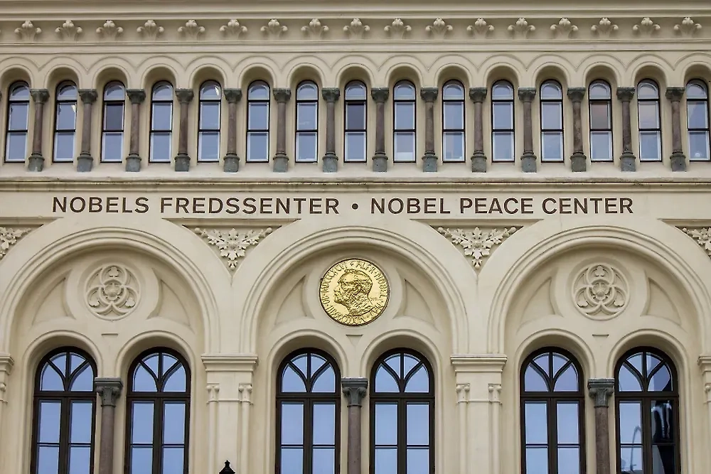 Обложка © Shutterstock / FOTODOM / Robin Nieuwenkamp