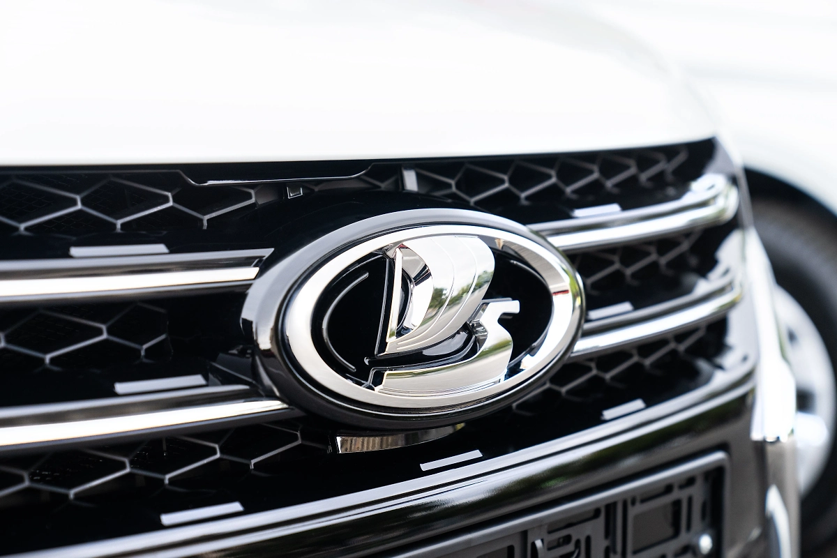 Обложка © Shutterstock / FOTODOM / fortton