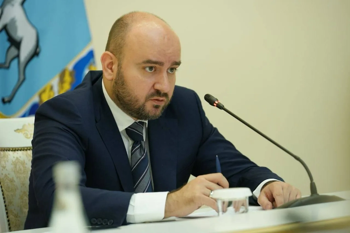 Вячеслав Федорищев всю жизнь работал чиновником. Фото © VK / Администрация Самары