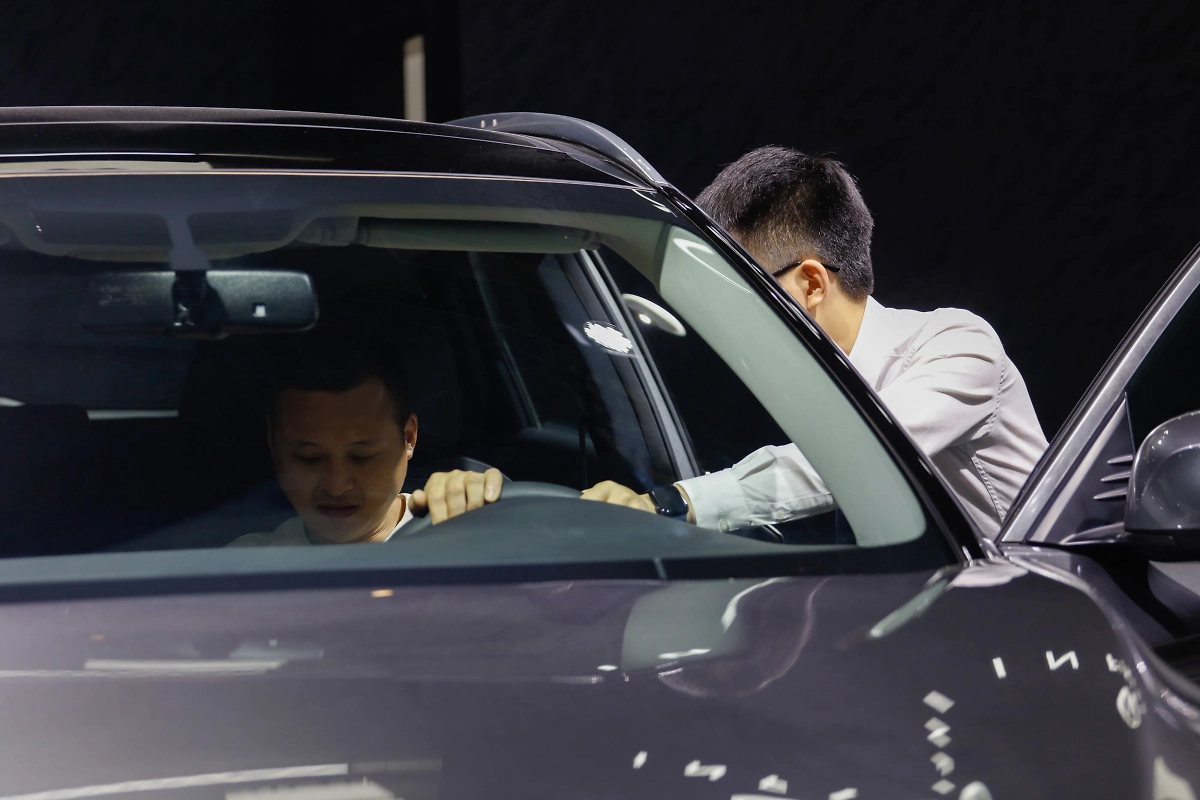 Обложка © Shutterstock / FOTODOM/ humphery