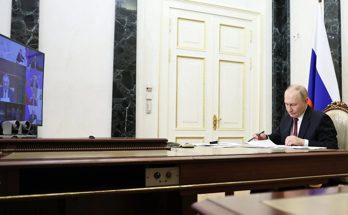 Обложка © Кremlin.ru