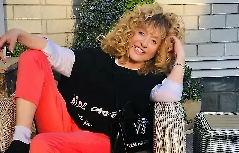 Обложка © Instagram (признан экстремистской организацией и запрещён на территории Российской Федерации) / alla_orfey