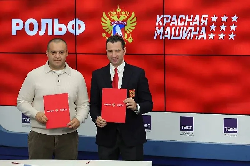 Умар Кремлёв и Роман Ротенберг. Обложка © Федерация Хоккея России