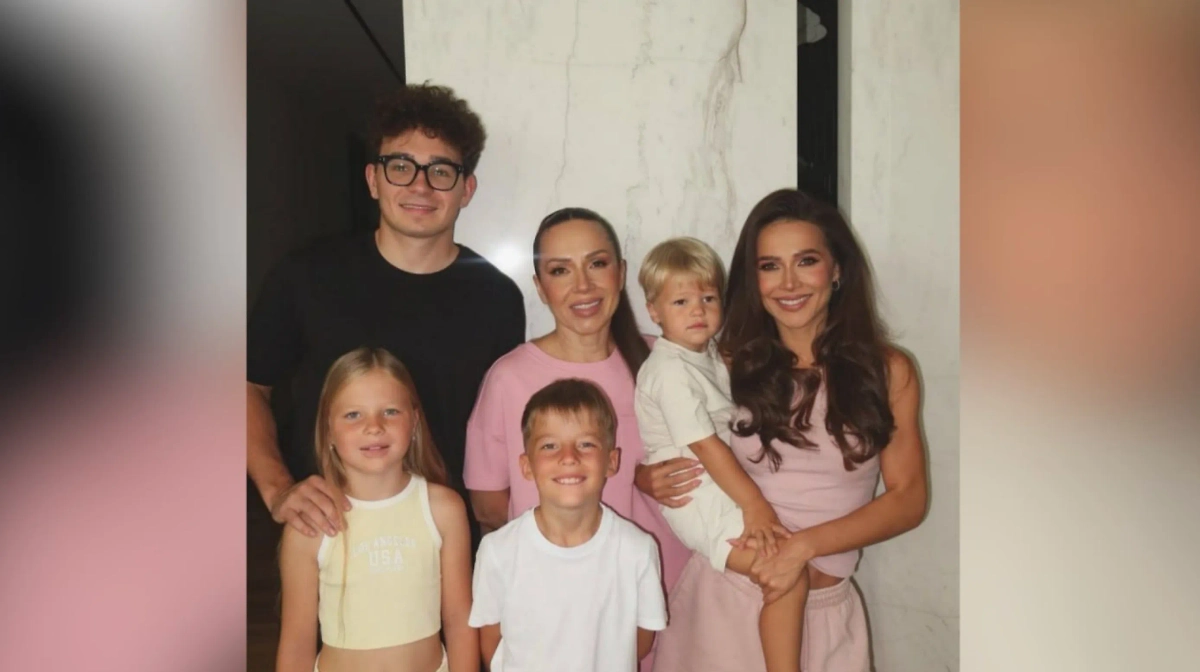 Обложка © Instagram (признан экстремистской организацией и запрещён на территории Российской Федерации) / ler_chek