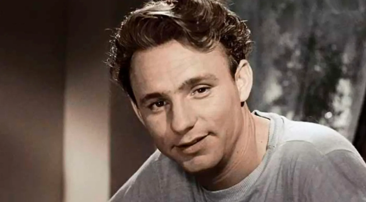 «Весна на Заречной улице» стала одним из самых кассовых фильмов 50-х в СССР. Фото © Кадр из фильма «Весна на Заречной улице», режиссёры Марлен Хуциев, Феликс Миронер, сценарист Феликс Миронер / Kinopoisk