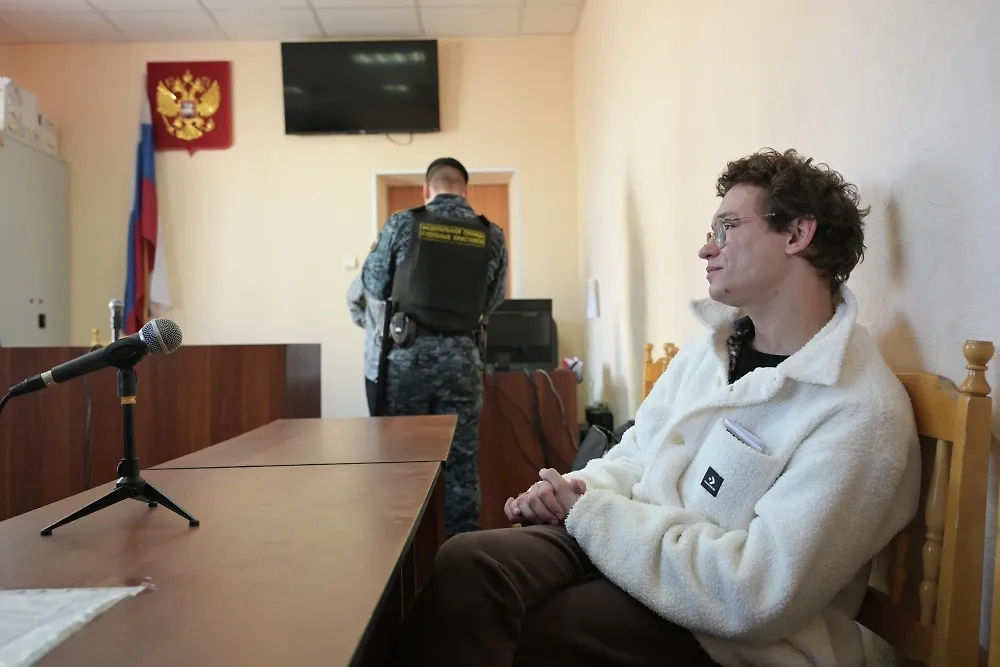 Никите Кологривому пришлось сесть на семь суток за драку в баре. Фото © РИА «Новости» / Александр Кряжев