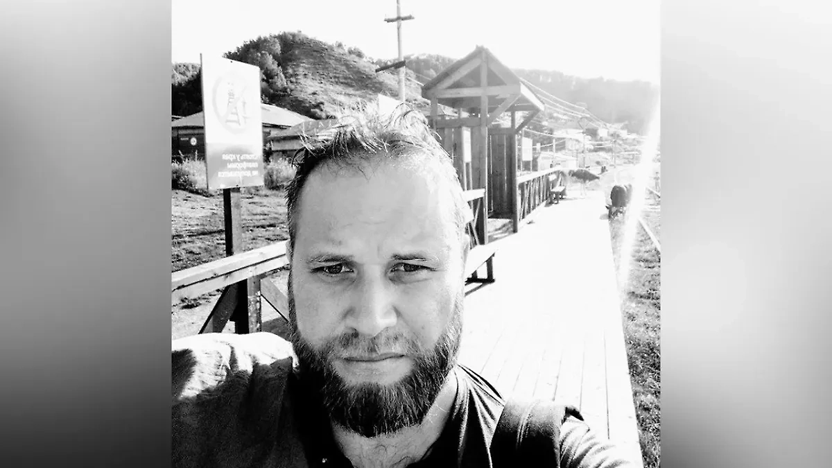 Иван Зуев. Обложка © Telegram / РИА Новости