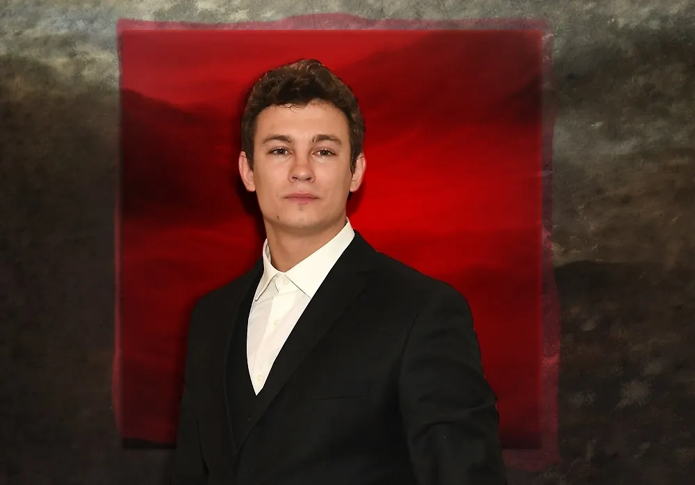 Никита Кологривый — сейчас один из самых популярных российских актёров. Обложка © РИА «Новости» / Екатерина Чеснокова