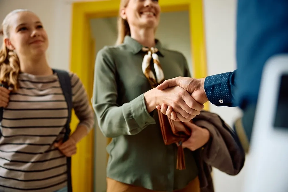 Обложка © Shutterstock / FOTODOM / Drazen Zigic