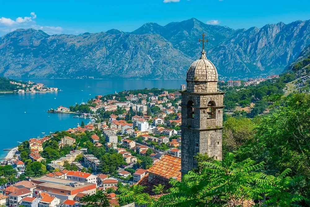 Обложка © Shutterstock / FOTODOM / trabantos