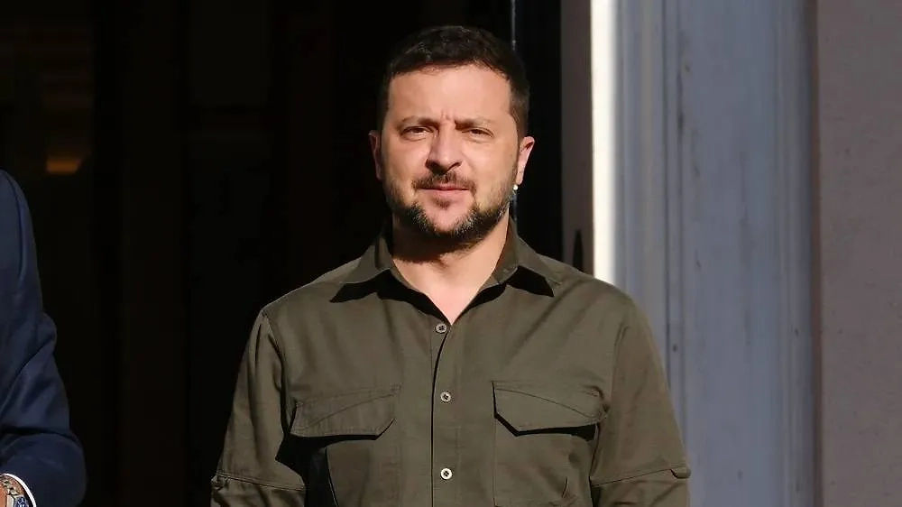 Владимир Зеленский. Обложка © Shutterstock / FOTODOM / Alexandros Michailidis