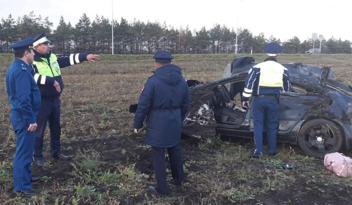 Три человека погибли в страшной аварии на трассе М7 в Татарстане. Обложка © Telegram / Прокуратура ТАТАРСТАНА