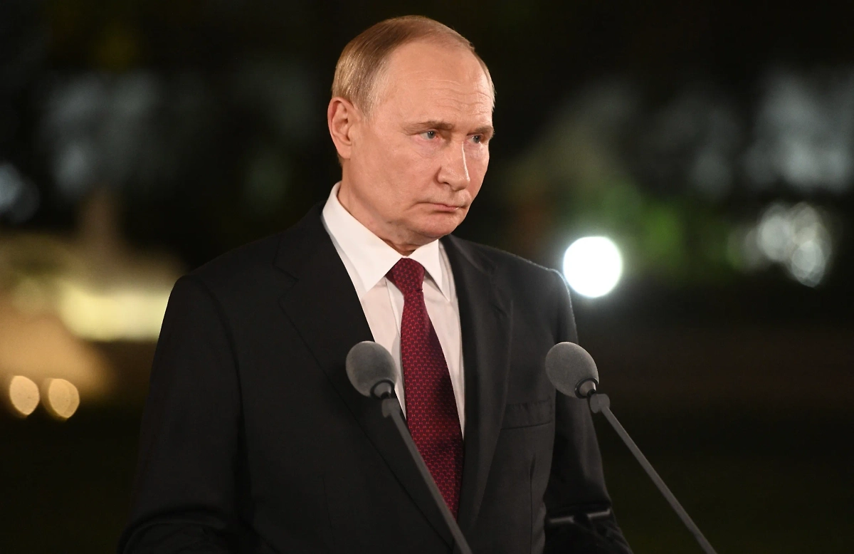 Президент России Владимир Путин. Обложка © Life.ru