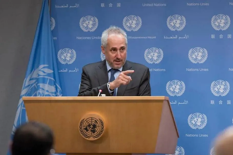 Стефан Дюжаррик. Обложка © UN Photo / Rick Bajornas