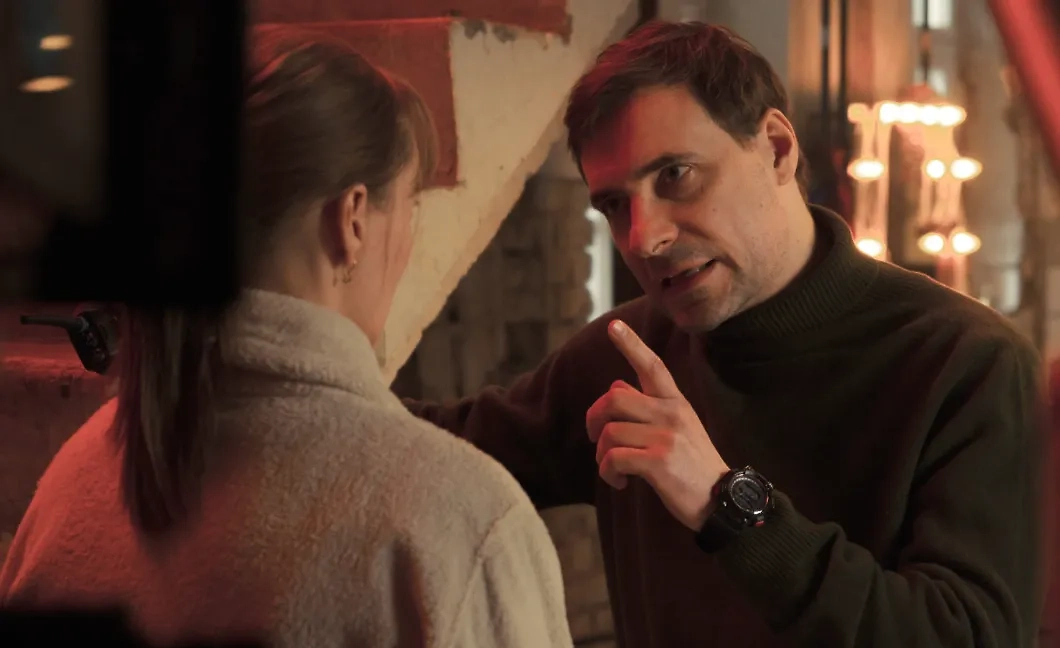 Дебютная работа женщины-режиссёра, фильм «Сказки Гоффмана» рассказывает об интеллигентной женщине. Фото © Кадр из фильма «Сказки Гоффмана», режиссёр Тина Барклая, сценарист Тина Барклая / Kinopoisk