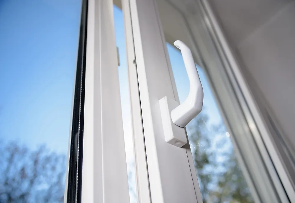 Правила проветривания комнаты в отопительный сезон: 5 главных советов. Фото © Shutterstock / FOTODOM / Vitaliy Hrabar