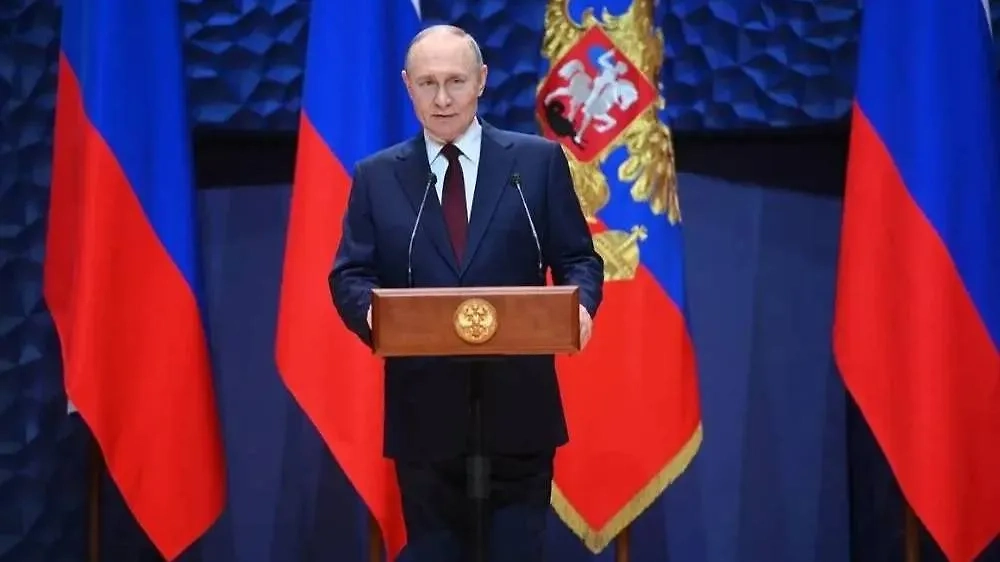 Владимир Путин. Обложка © Life.ru