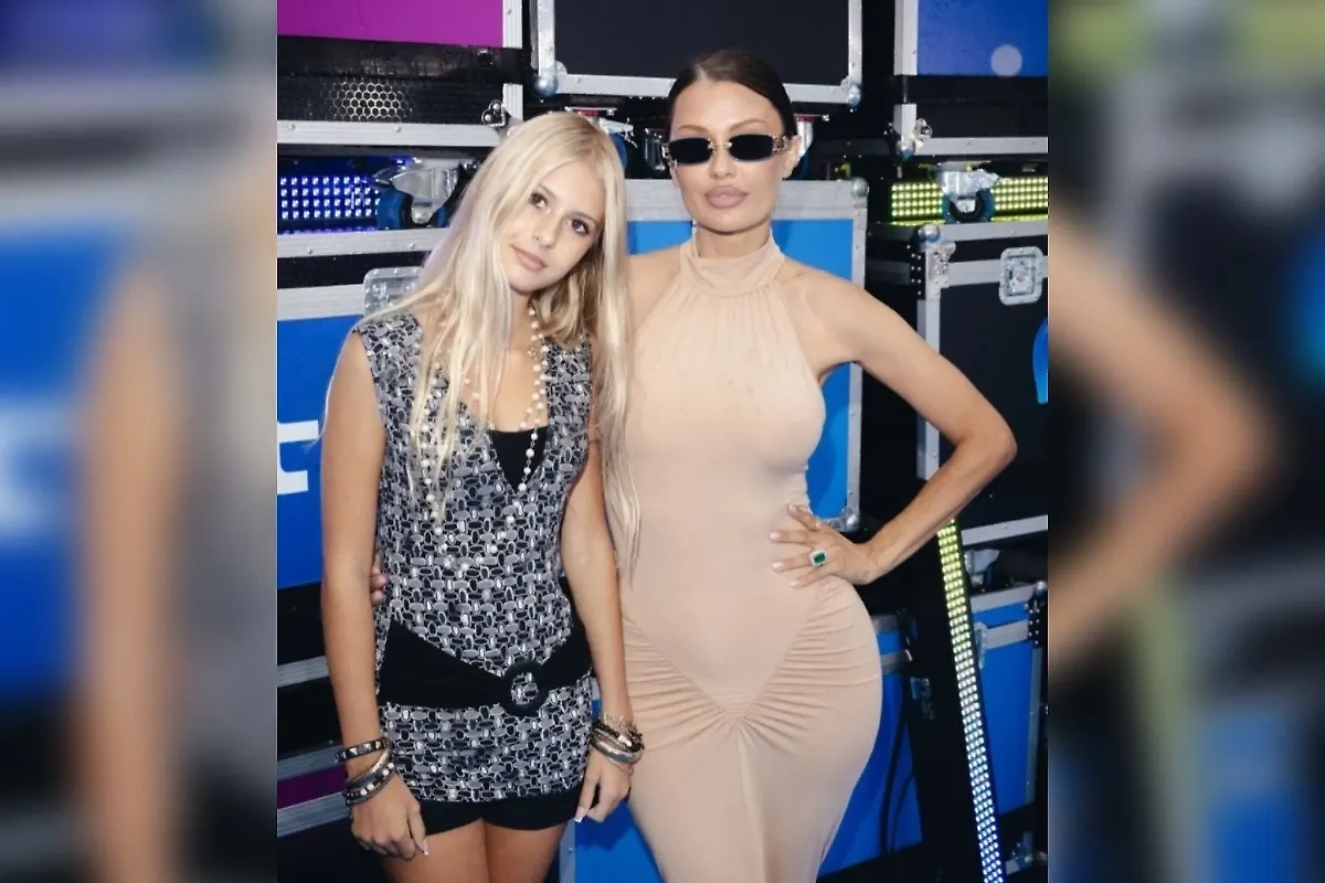 Виктория Боня с дочкой Анджелиной. Обложка © Instagram (признан экстремистской организацией и запрещён на территории Российской Федерации) / viktoriabonya