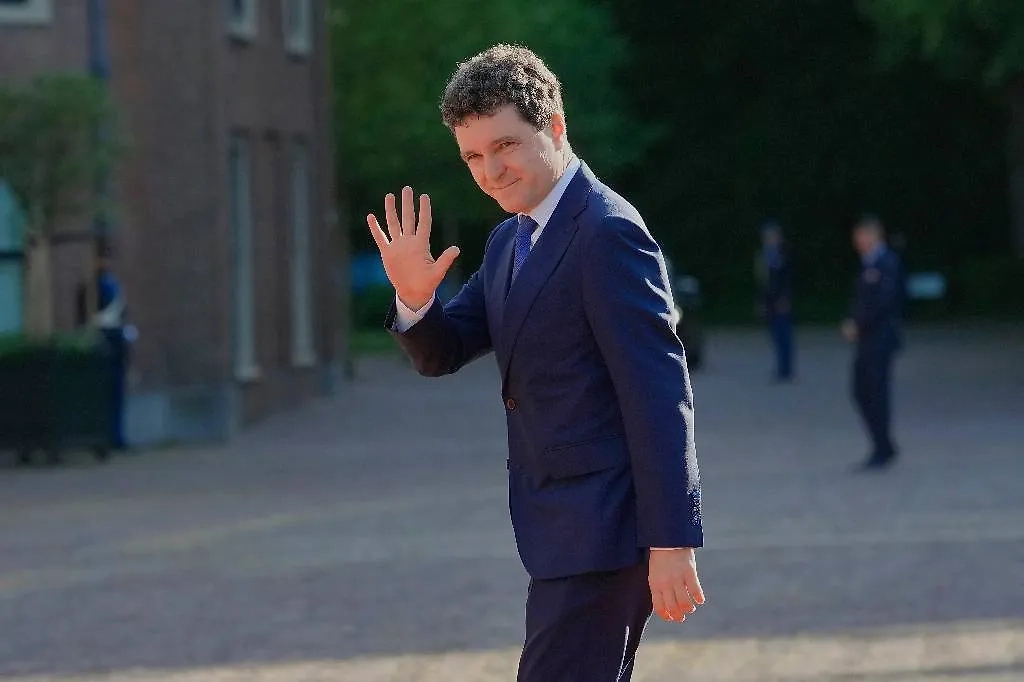 Никушор Дан. Обложка © ТАСС / AP / Markus Schreiber