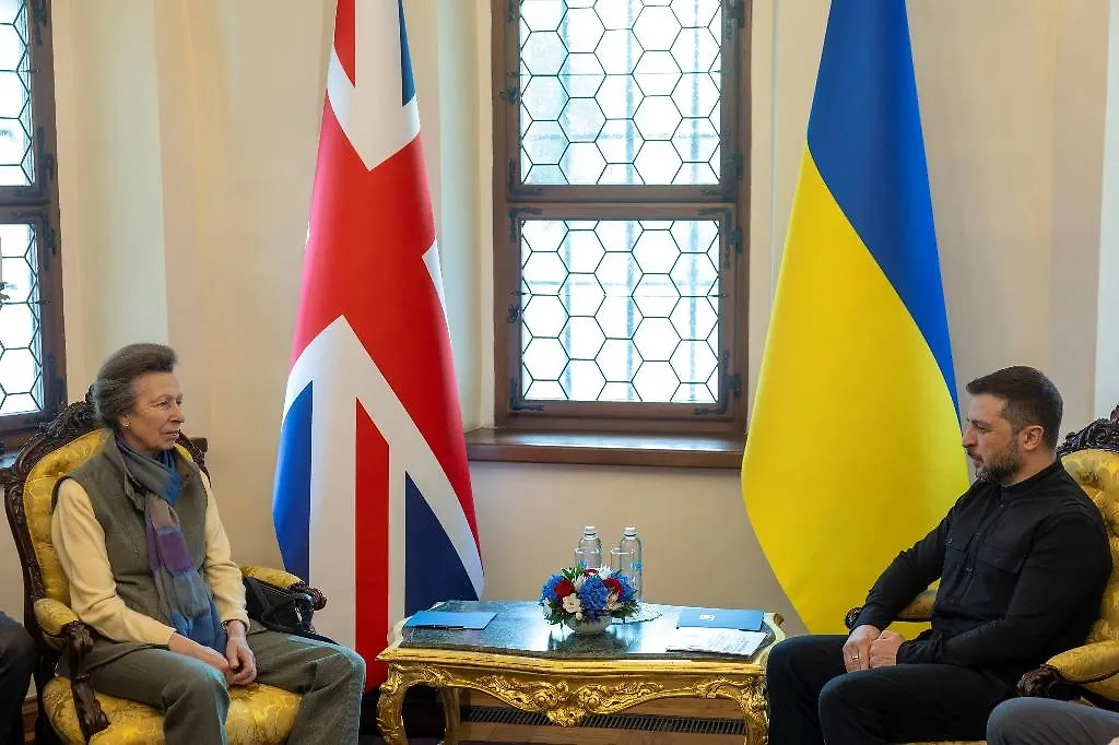 Владимир Зеленский и принцесса Анна. Обложка © ТАСС / AP / Thomas Peter