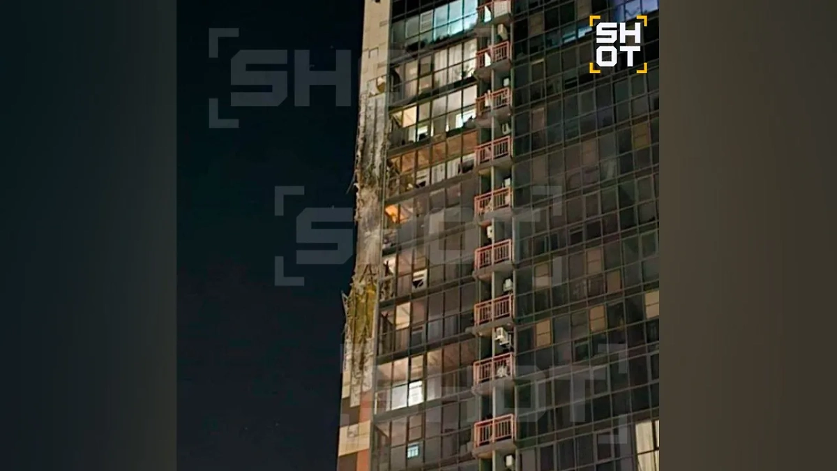 Повреждения в Батайске после атаки БПЛА. Фото © SHOT