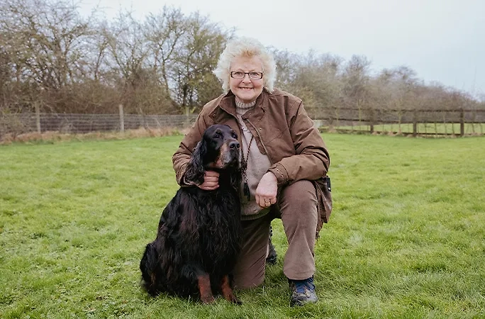 Шарвуд и его хозяйка Сью Митчелл. Обложка © guinnessworldrecords.com