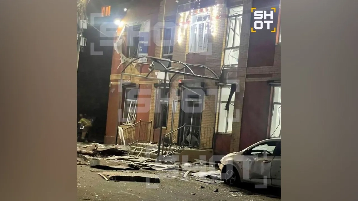 Повреждения в Батайске после атаки БПЛА. Фото © SHOT