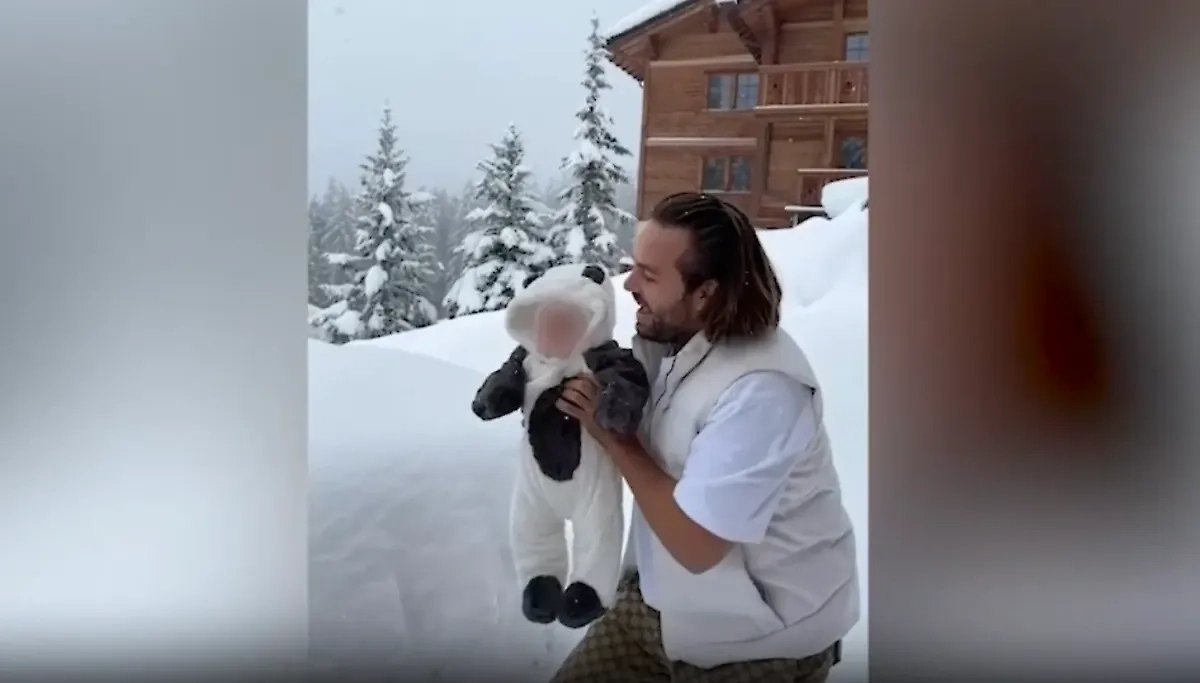 Сергей Косенко и младенец. Обложка © Instagram (признан экстремистской организацией и запрещён на территории Российской Федерации) / sergey_kosenko