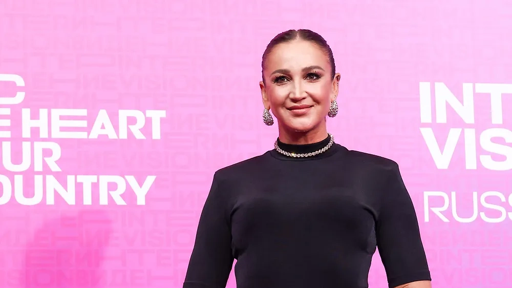 Ольга Бузова. Обложка © ТАСС / Артем Геодакян