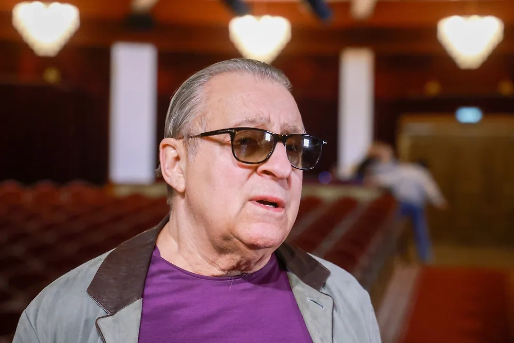 Геннадий Хазанов. Обложка © ТАСС / Владимир Гердо