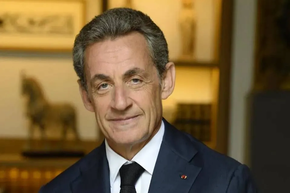 Обложка © Facebook (признан экстремистской организацией и запрещён на территории Российской Федерации) / Nicolas Sarkozy