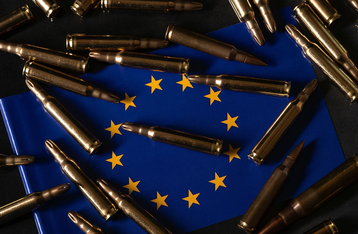 Обложка © Shutterstock / FOTODOM / MantasVD