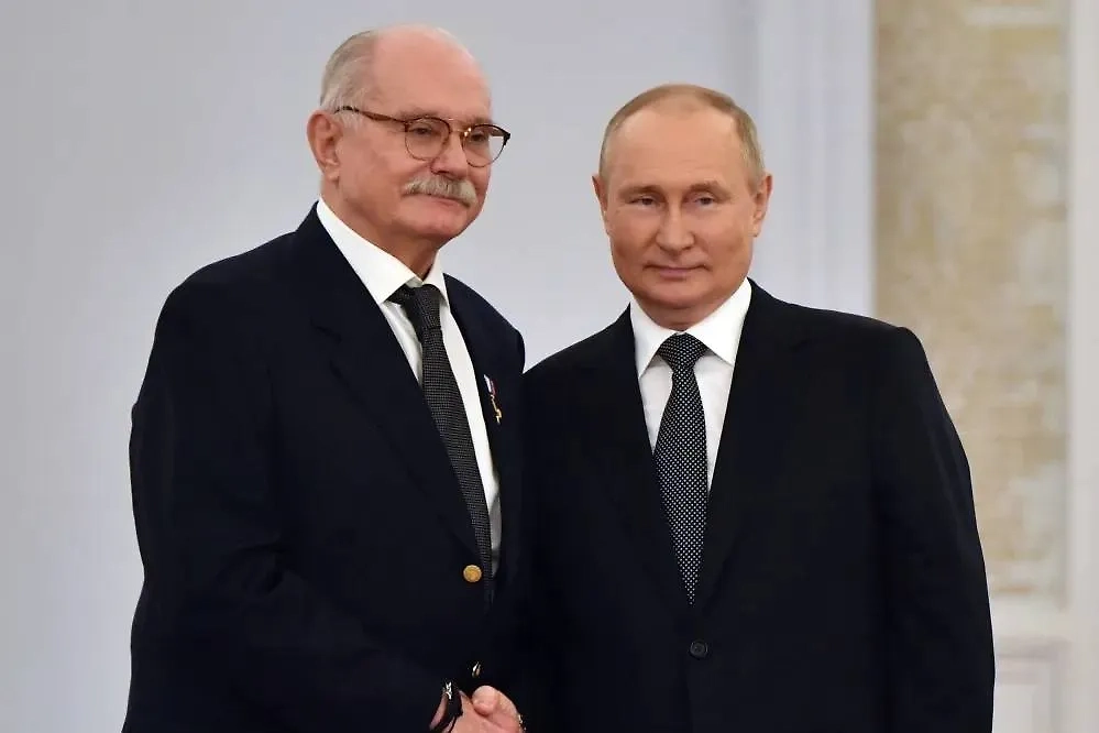 Обложка © РИА Новости / Евгений Биятов