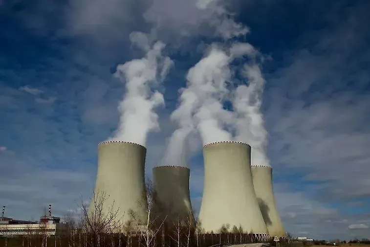 Обложка © Shutterstock / FOTODOM / Martin Lisner