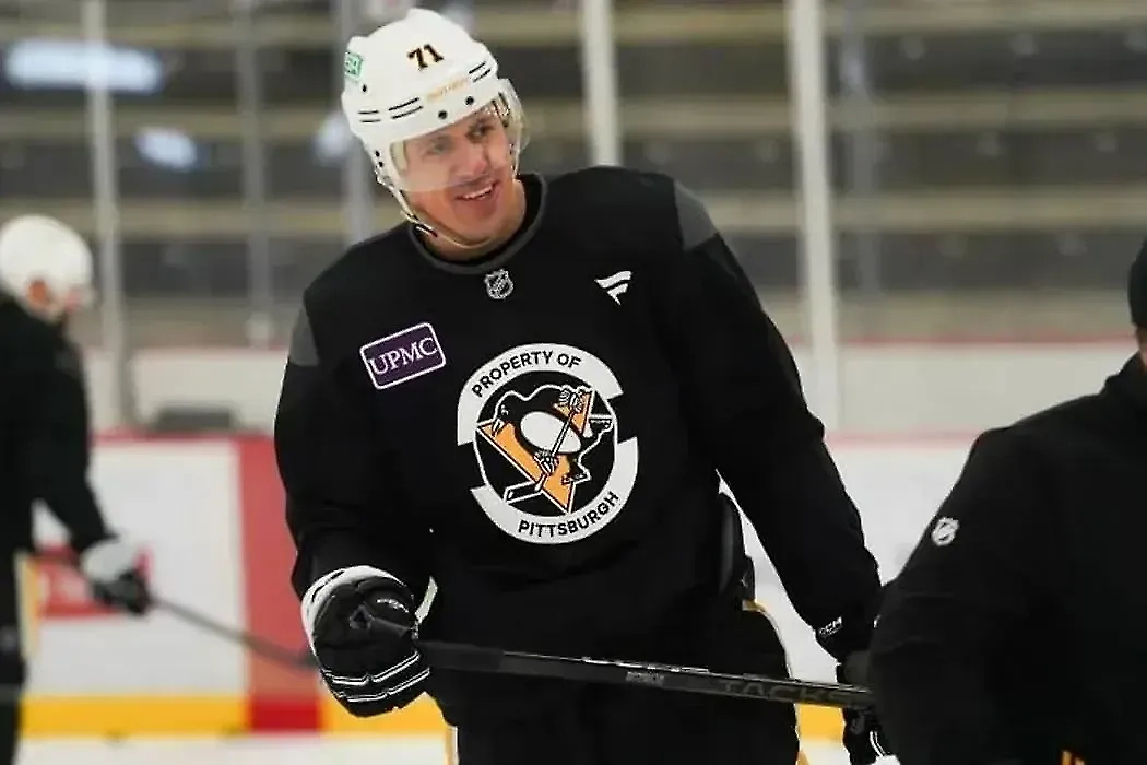 Евгений Малкин. Обложка © nhl.com