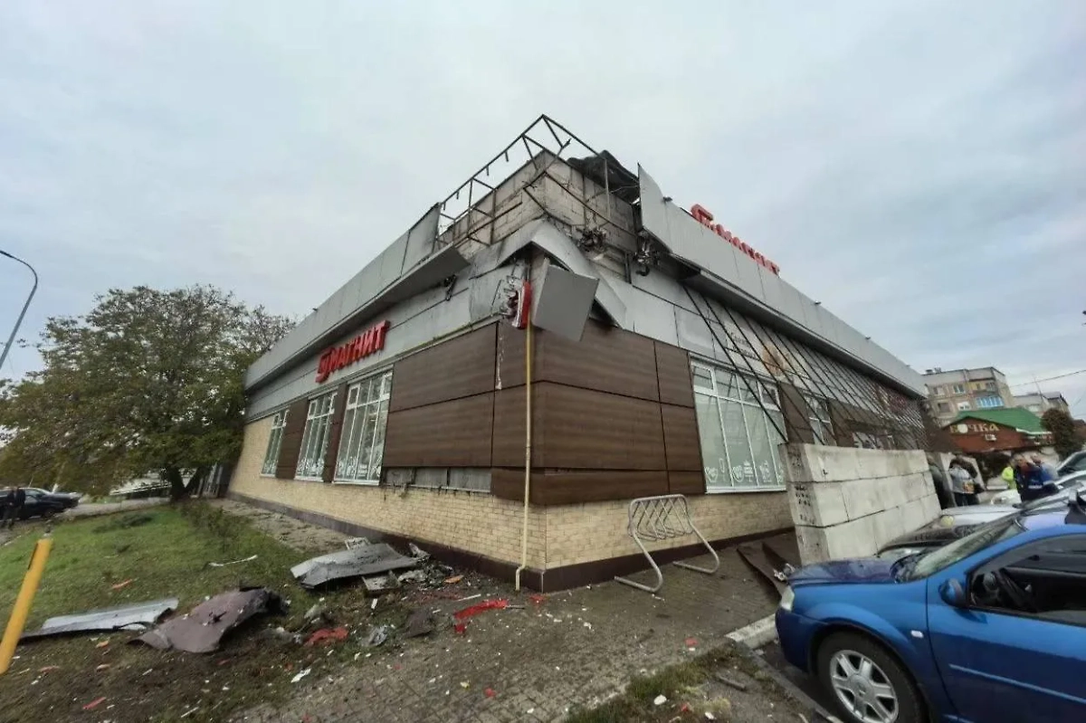 Последствия атаки ВСУ. Обложка © Telegram / Настоящий Гладков