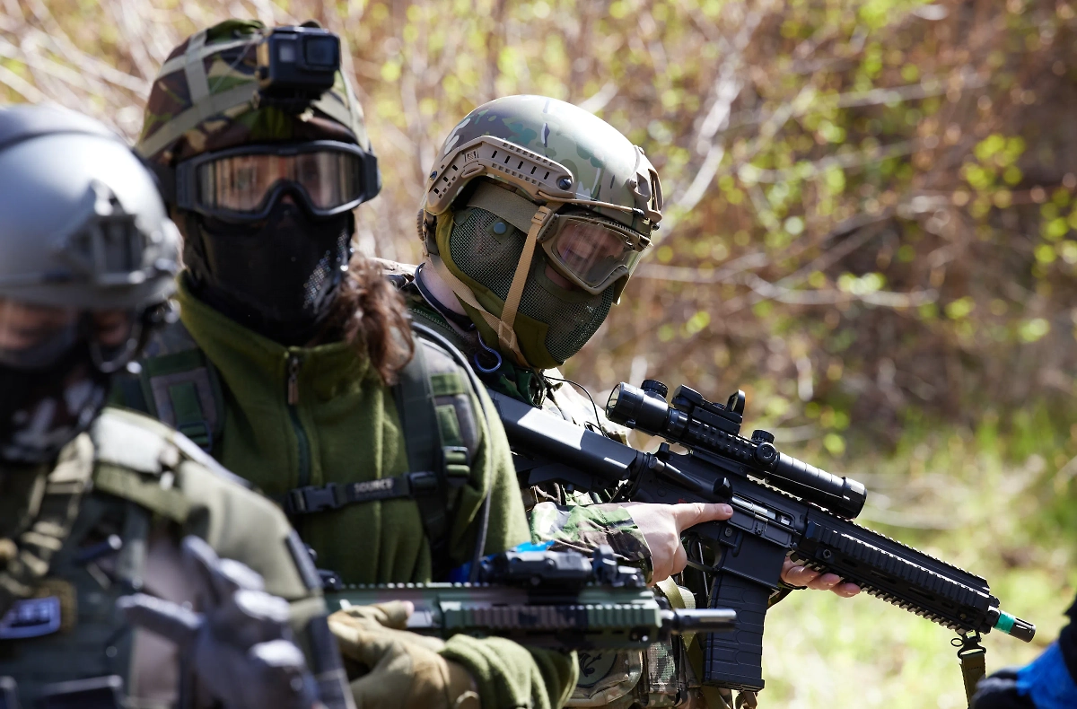 Обложка © Shutterstock / FOTODOM / Violator22