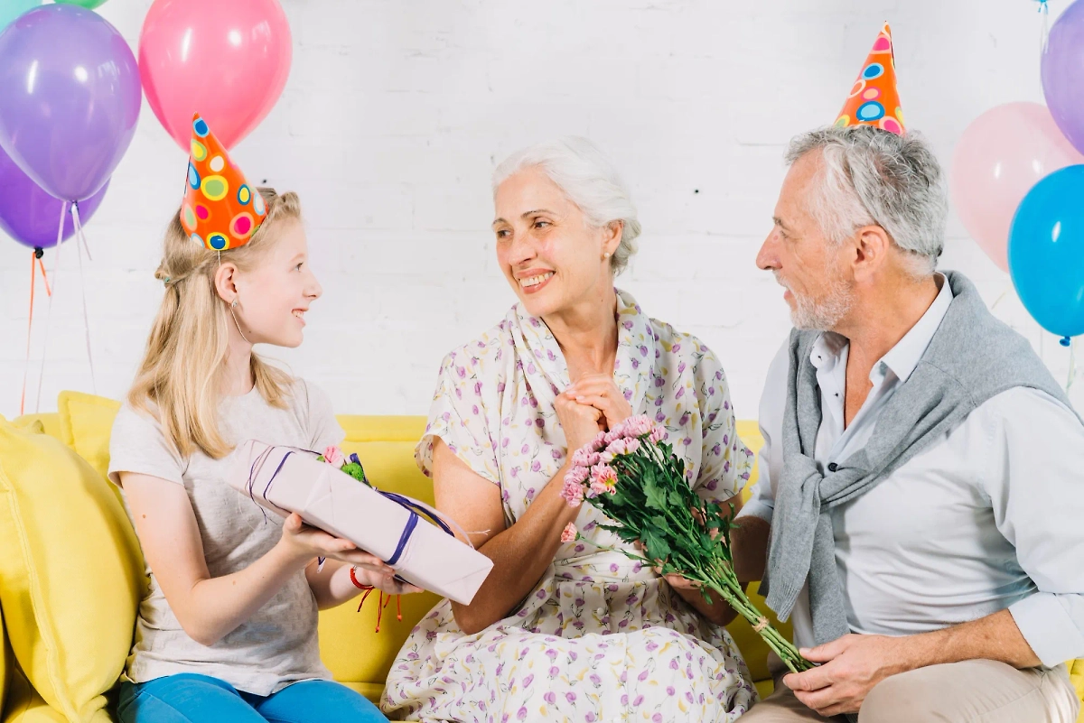 Душевные поздравления с Днём бабушек и дедушек 28 октября. Фото © Freepik