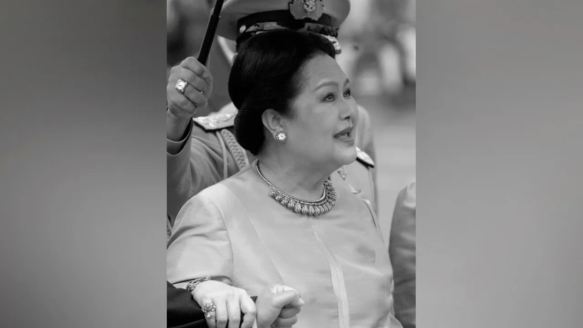 Королева-мать Сирикит в 2007 году в Москве. Обложка © ИТАР-ТАСС / Антон Тушин