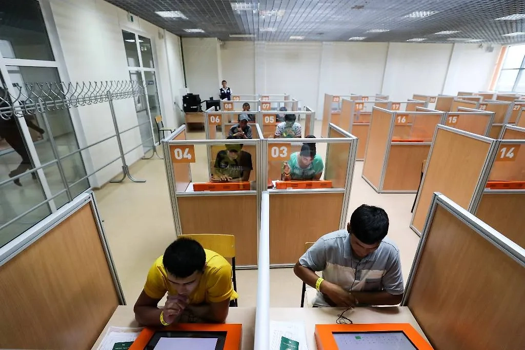 Обложка © ТАСС / Сергей Савостьянов