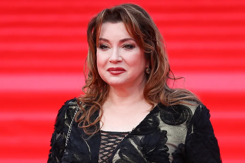 Обложка © ТАСС / Антон Новодережкин