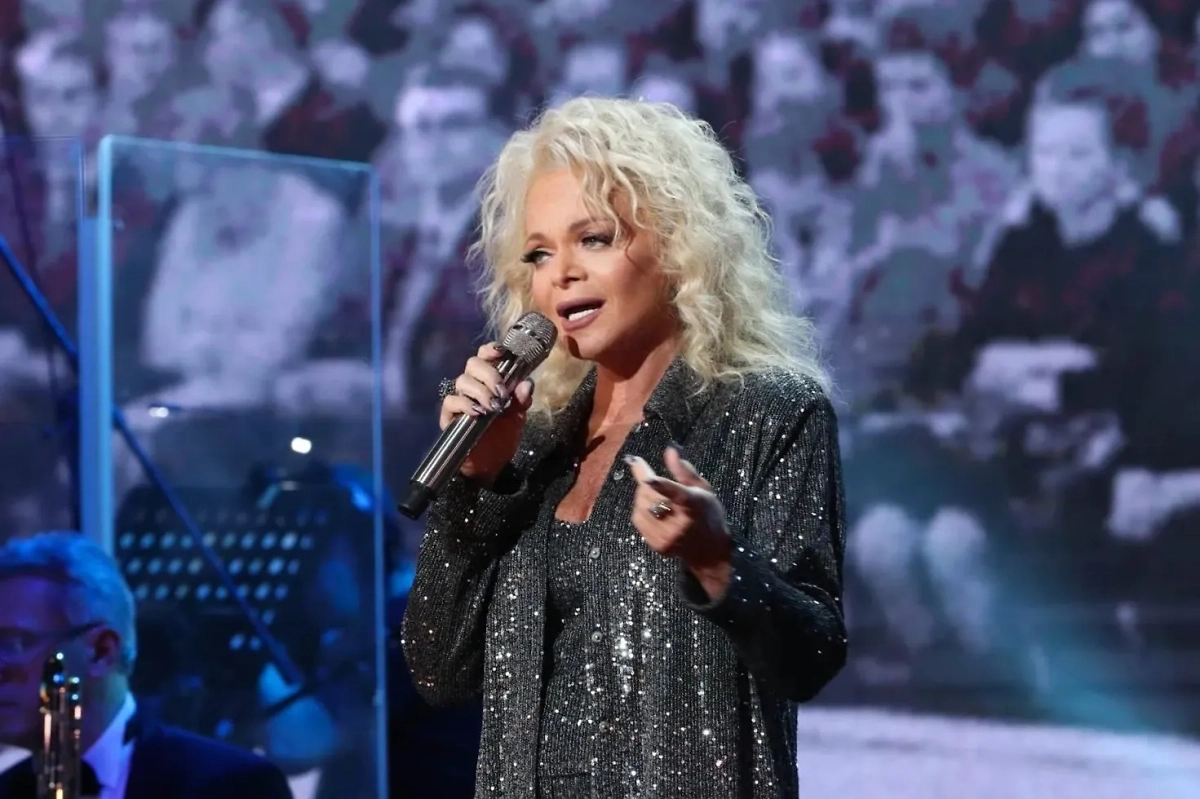 Обложка © VK / Лариса Долина 