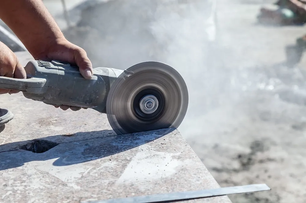 Обложка © Shutterstock / FOTODOM /Vladimir Konstan