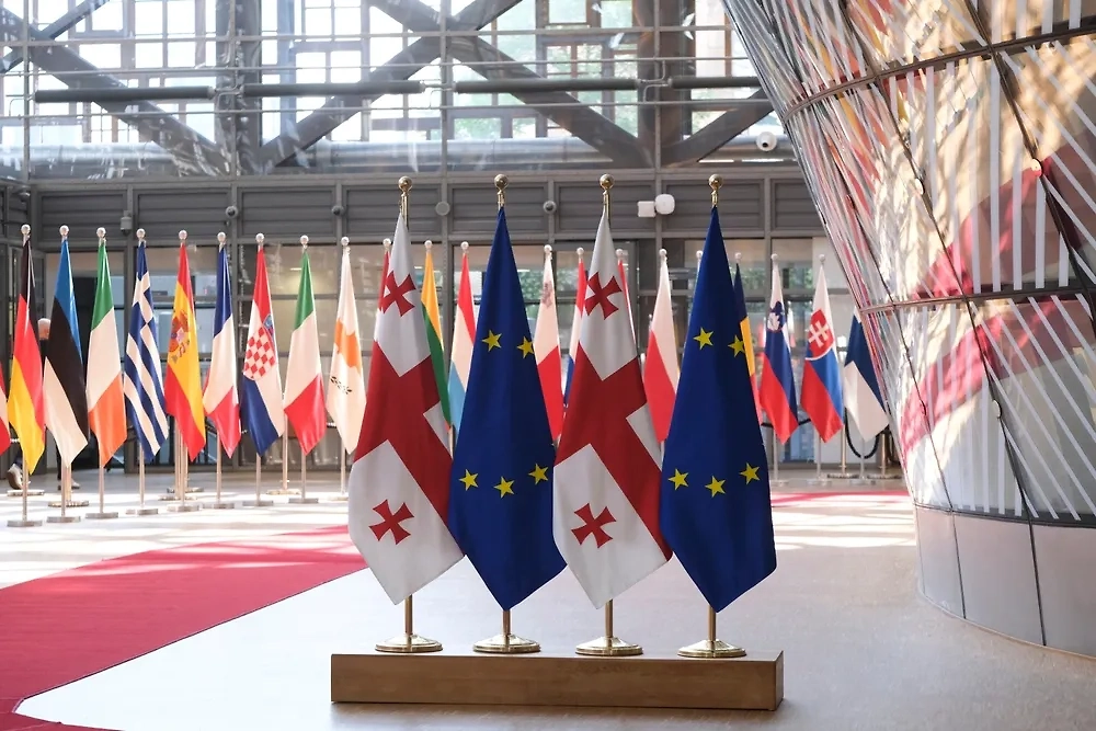 Обложка © Shutterstock / FOTODOM / Alexandros Michailidis