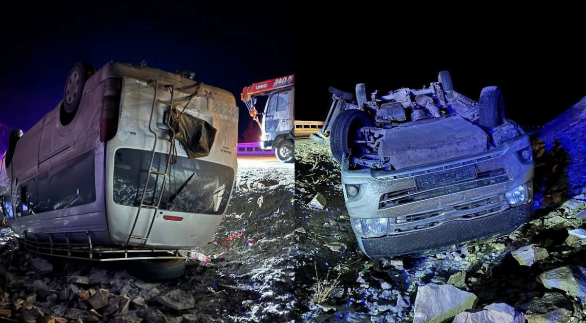 Кадры с места ДТП. Фото © Telegram / МВД по Республике Тыва