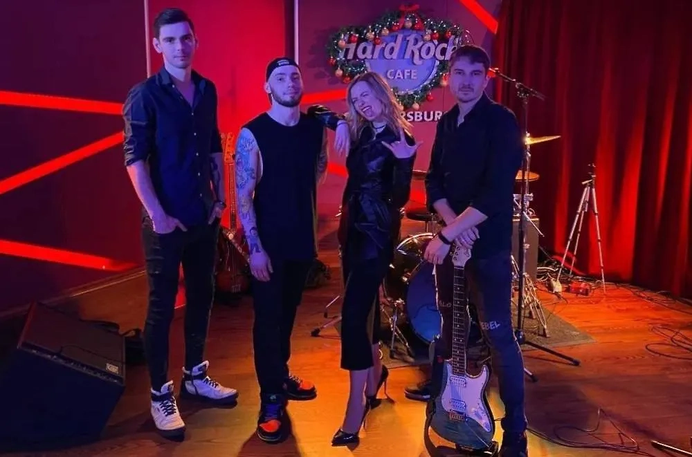 Обложка © VK / RESTART КАВЕР-ГРУППА СПб